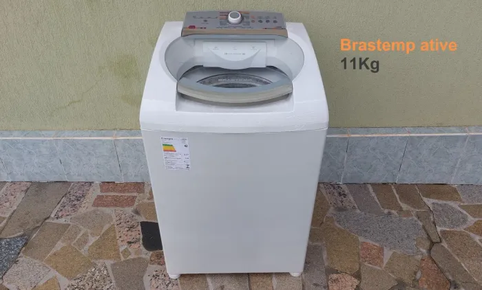 Máquina de Lavar roupas Brastemp Ative 11Kg - 127v- ac. cartão