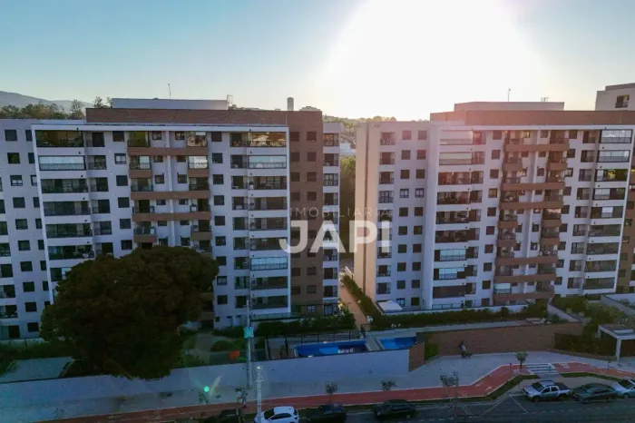 Apartamento Garden com 3 quartos (1 suíte) à venda, 126 m² - Condomínio Bellacqua - R$ 960