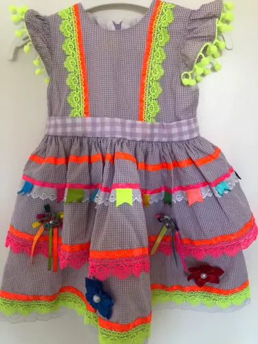Venda de vestido junino crianca