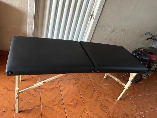 Maca portátil da marca legno, pouco tempo de uso, suporta 300kg