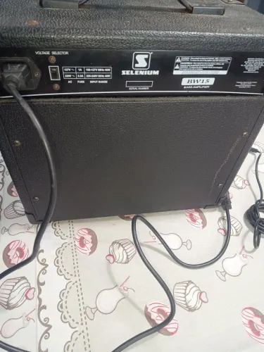 Caixa amplificada