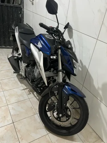 VENDA TWISTER 300f