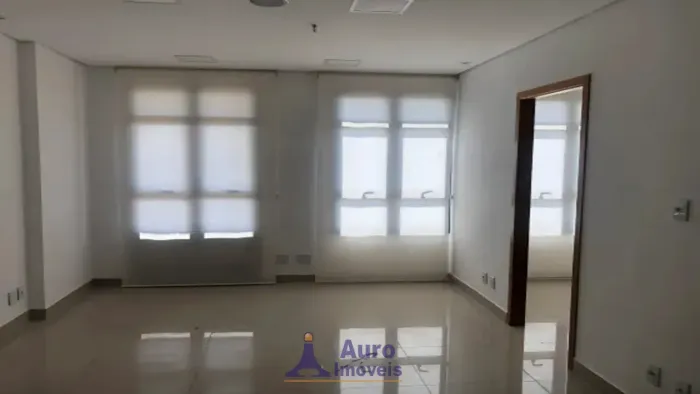 2 Salas Ed. JK New Concept Business possui 80 metros quadrados em Jardim Goiás - Goiânia