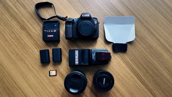 Canon 6D + lentes 50mm e 80mm + Flash