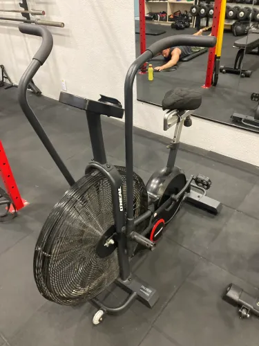 Air Bike em excelente estado