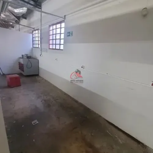 Galpão Comercial à Venda 240m² Construídos Dom Eduardo II