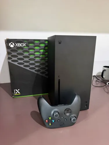 XBox Séries X - Seminovo (Em até 12x nos cartões)