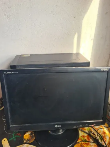 Vendo computador LG