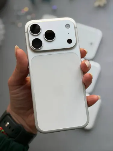 iPhone 17 Pro 256Gb Prata - Lacrado