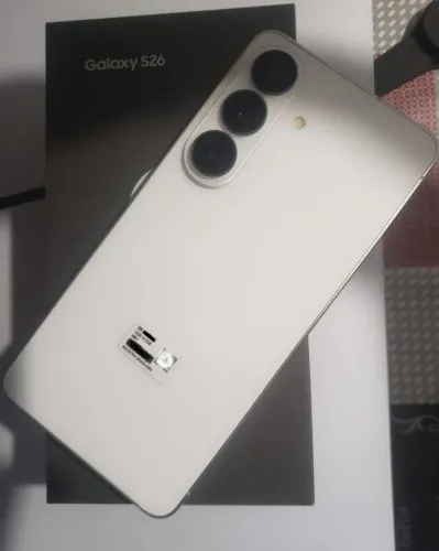 Vendo samsung s26 de 512gigas de memória