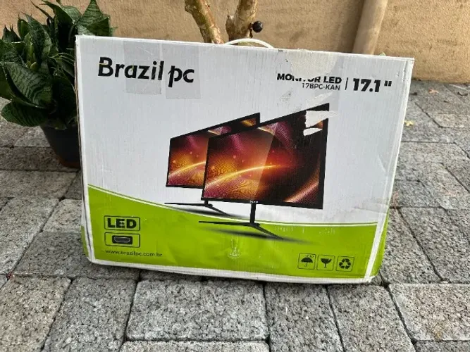 Monitor LED 17.1" Brazil PC
