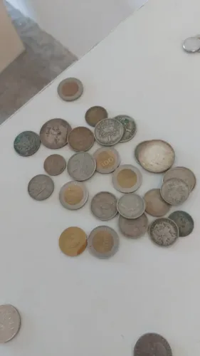 Lote De Moedas Antigas e estrangeiras - Brasil, Portugal, Dinamarca, Uruguai E Mais