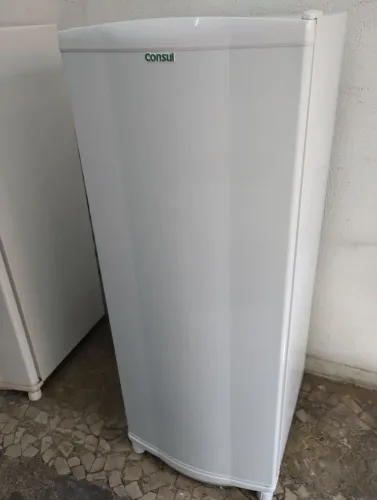 Geladeira Consul semi-novo degelo seco