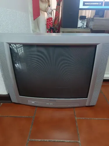 Tv tubo funcionando