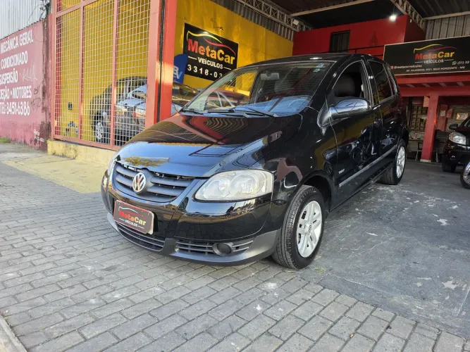 Volkswagen Fox Plus 1.0mi/ 1.0mi Total Flex 8V 4P 2010