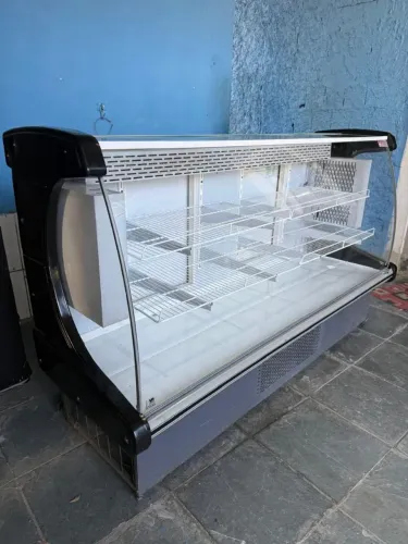 Balcão refrigerado ar forçado Refrimate 2 m 220 V