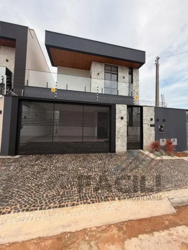 Sobrado 3 Suítes | Energia Solar | Piscina + Gourmet | 309 Sul | R$ 1,25M