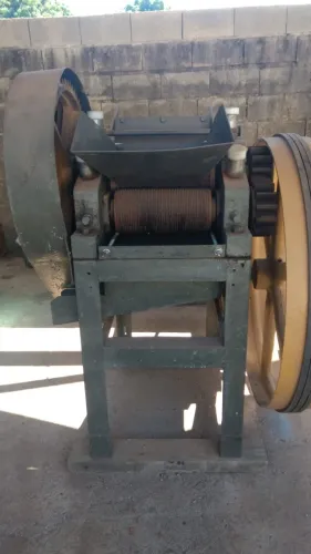Moenda industrial cana-de-açucar 600 a 800 litros/hora