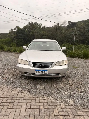 Hyundai Azera GLS 3.3 V6 24V 4P Aut. 2010