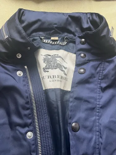 Blusa Burberry London