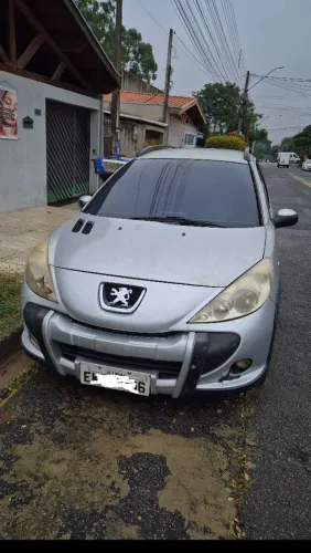 Peugeot 207 SW Escapade 1.6 16V Flex 5P 2011