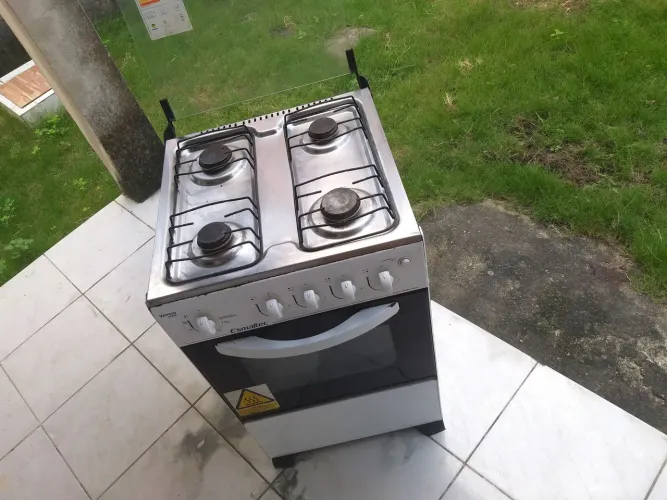 Fogão de 4 bocas