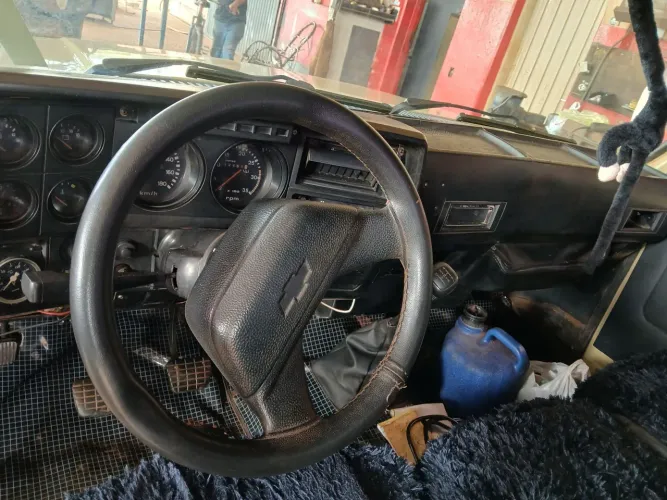 Chevrolet D-20 S / Luxe 3.9/4.0 Diesel 1989