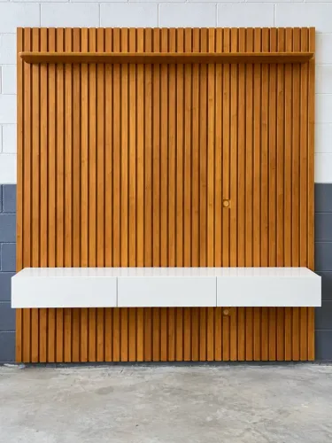 Painel Ripado 2,20 com Nicho Off White 3 Gavetas 100% MDF ÚLTIMA PEÇA