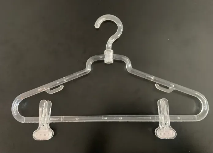 30 cabides transparentes de acrílico e giratórios com prendedor de silicone