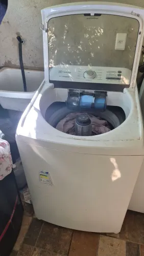 Máquina de lavar Electrolux 15kg