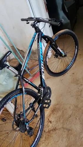 VENDO BICICLETA DE SEGUNDA MÃO 