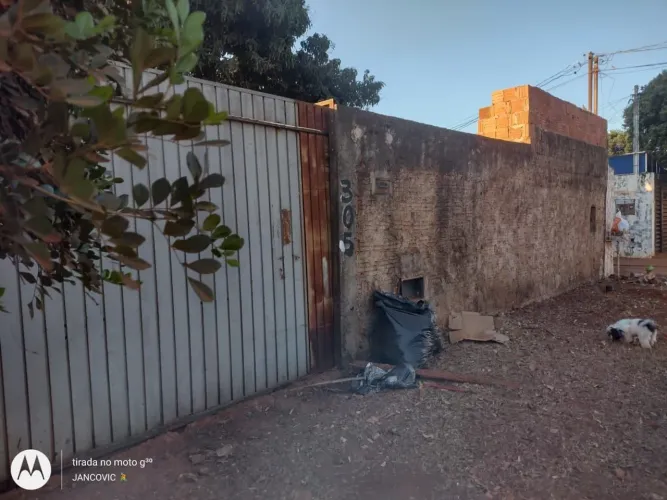 Casa no jardim Aero Rancho próximo a rua da divisão
