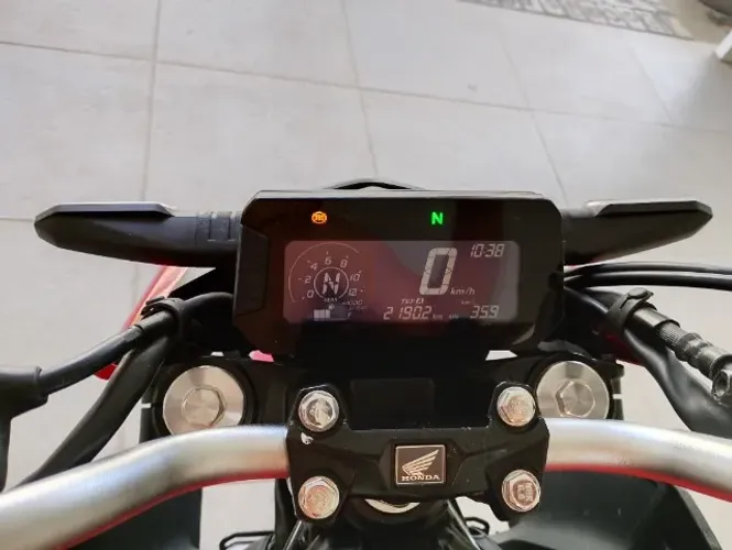 Vendo Moto Honda CB300F TWISTER Flex Vermelha 2023/2023
