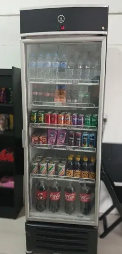Refrigerador expositor