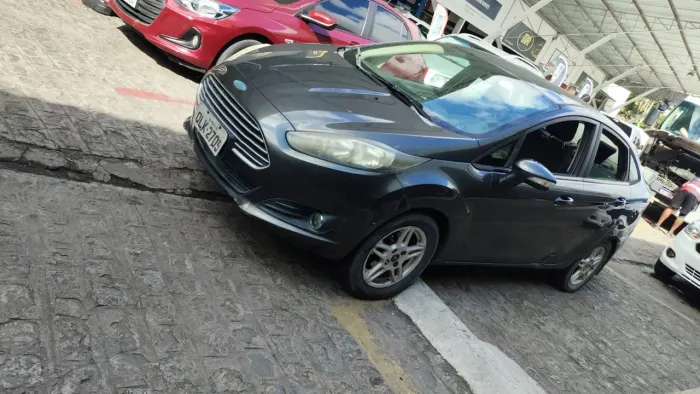 Ford Fiesta Sedan SEL 1.6 16V Flex Aut. 2017