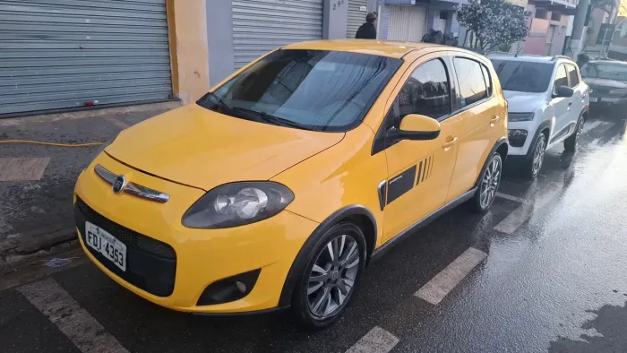 Fiat Palio Sporting Dualogic 1.6 Flex 16V 5P 2013