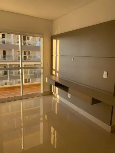 Aluga-se no Imperial Residence com 1 dormitório e 1 vaga de garagem - Próximo a Unimed