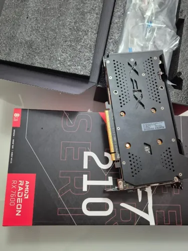 Rx 7600 COM DEFEITO Reaproveitamento de componentes