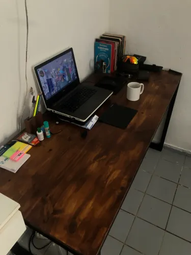 Escrivaninha / Mesa Industrial em Pinus 