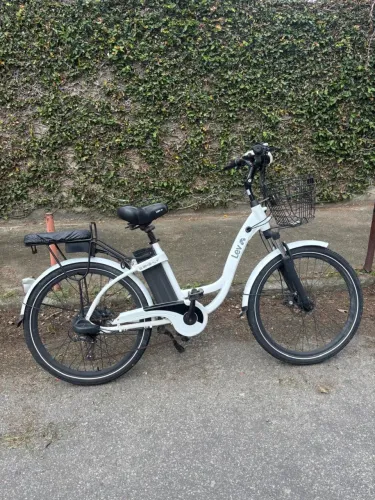 BIKE ELÉTRICA LEV