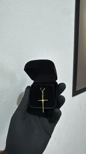 Pingente crucifixo ouro 18k