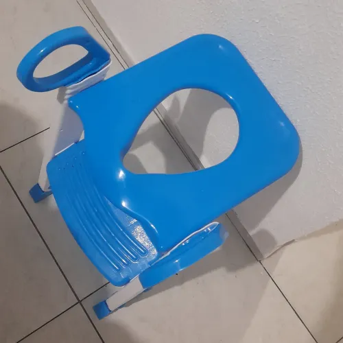 Vende-se assento redutor infantil 