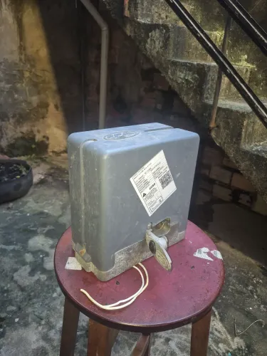 motor para portão eletrônico deslizante da marca PPA (Portões e Portões Automáticos).