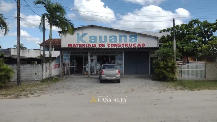 Ponto comercial com moradia.