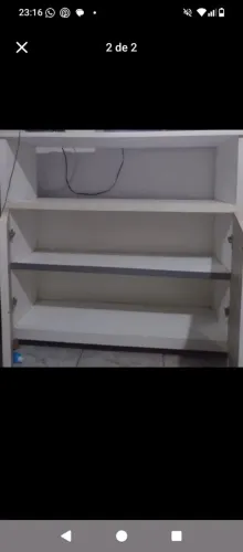 Armário de MDF com rodinha