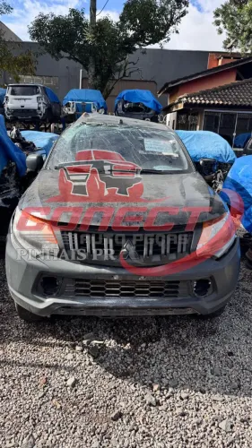 Sucata Mitsubishi New triton GL 2.4 manual 2022 Para Retirada de Peça