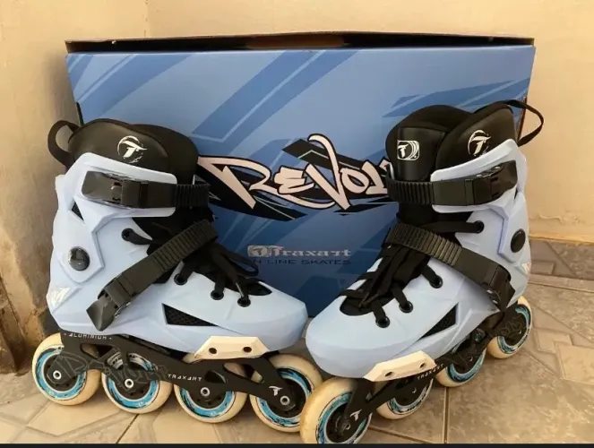 PATINS TRAXART REVOLT INLINE SKATES - TAMANHO 38/39