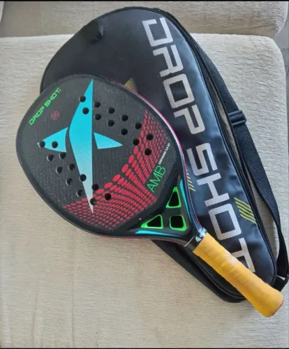 Drop shot beach tenis