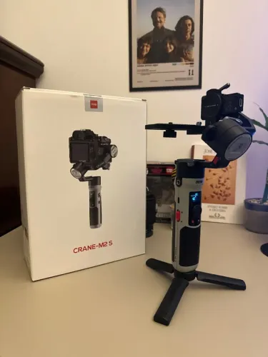 Estabilizador Zhiyun Crane-m2s