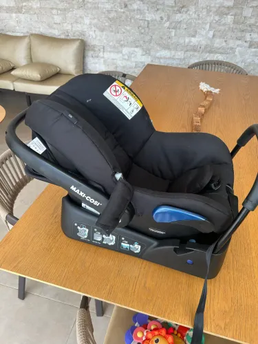 Bebê Conforto com Base - Maxi Cosi